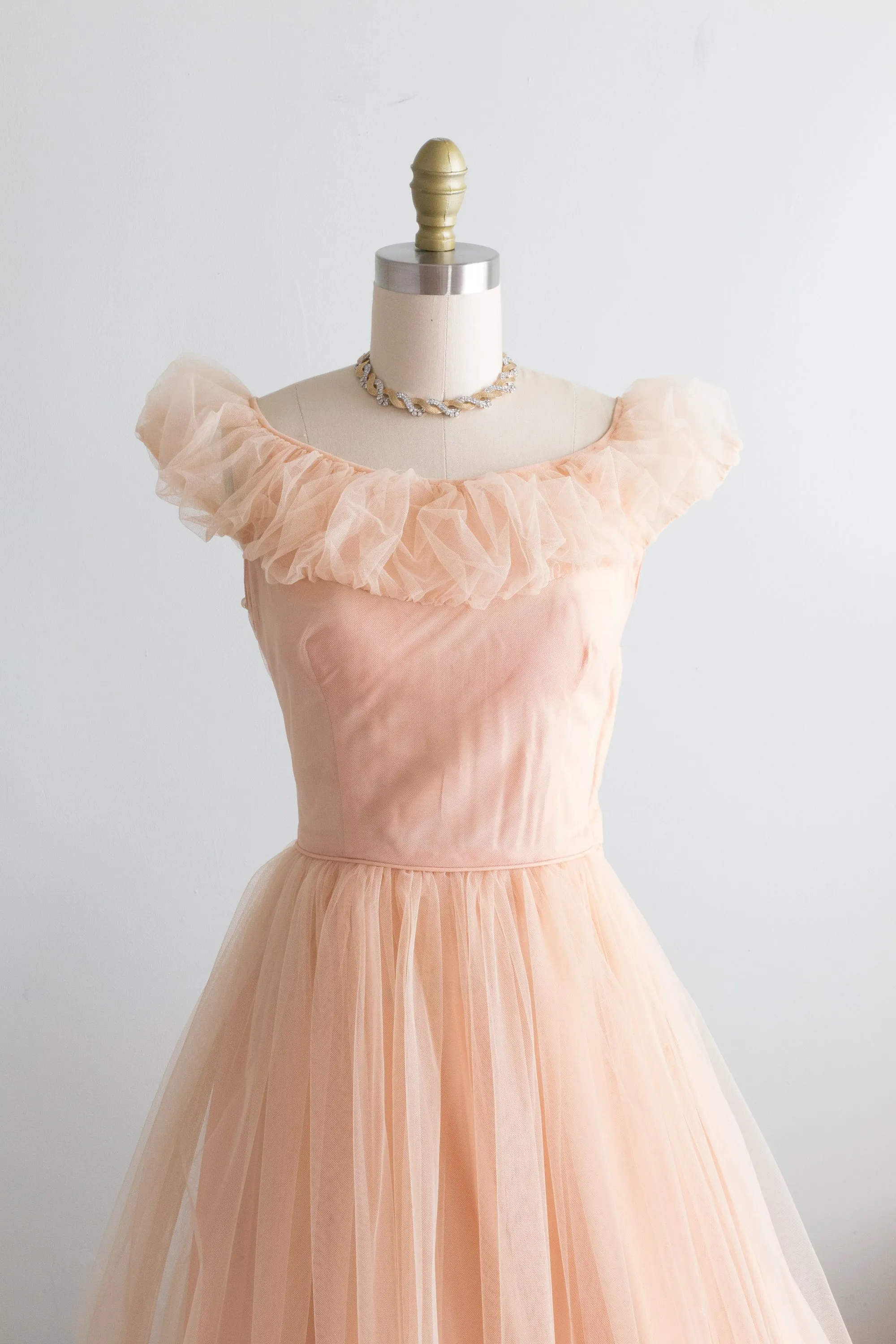 1950's Shell Tulle Ballet Length Party Dress / Small