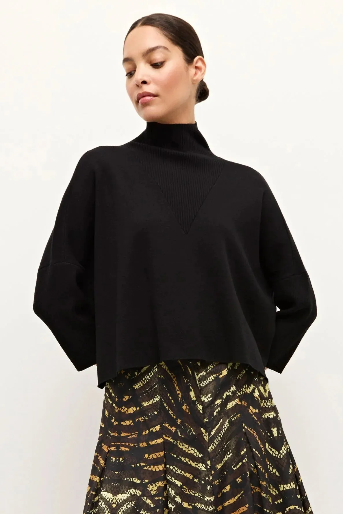 Claudie Popover ~ Black